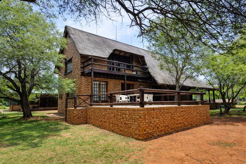 3 Bedroom Property for Sale in Vaalkop Dam North West